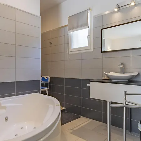 Castellas By Interhome *